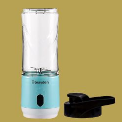 Spectacular Portable Smoothie Blender with Rechargeable Battery from Brayden