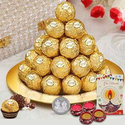 Daintily Arranged Ferrero Rocher Chocolates in a Golden Plated Thali to Diwali-gifts-to-world-wide.asp