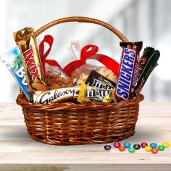 Delectable Dry Fruits n Imported Chocolates Gift Hamper to Chittaurgarh