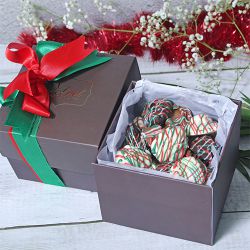 Delectable Chocolate Almond Rocks Box to Alwaye