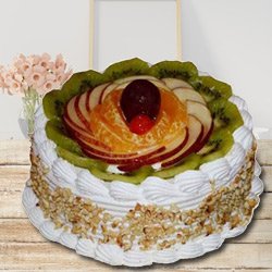 Delightful Fresh Fruit Cake to Rajamundri