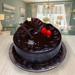 Delicious 1/2 kg Chocolate Truffle Cake to Tirur