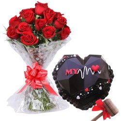Delicious My Heart Pinata Cake with Red Roses Bouquet