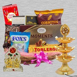 Remarkable Diwali Assortment Gifts Hamper