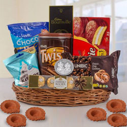 Wonderful Chocos Gift Hamper for Diwali to Diwali-gifts-to-world-wide.asp