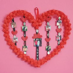 Amazing Handmade Love Frame for Personalized Photos