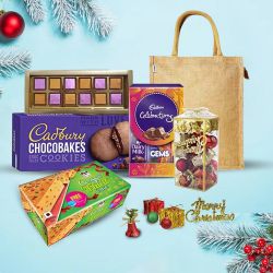 Remarkable Cake n Chocolate Hamper with Xmas Decorative