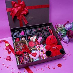 Luxurious Chocolate Delight Hamper to Lakshadweep