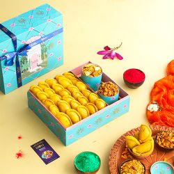 Flavoursome Holi Treats Gift Box