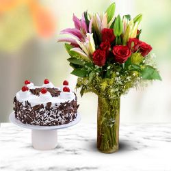 Elegant Flowers N Black Forest Combo to Nagercoil
