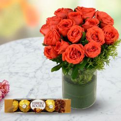 Divine Roses N Ferrero Rocher Gift Combo to Alwaye