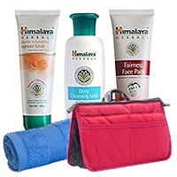 Stunning 3-in-1 Herbal Face Pack Hamper from Himalaya
