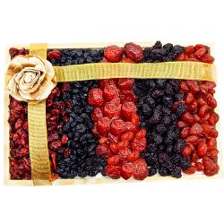 Absolutely Healthy Dried-Berry Gift Tray to Alwaye