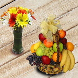Marvelous Fresh Fruits Basket with Gerberas