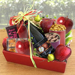 Marvelous Tray of Fresh Fruits N Assortments to Marmagao