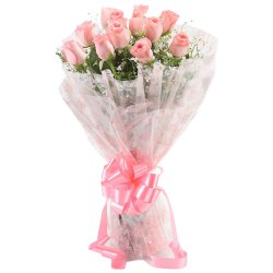 Arrangement of 30 lovely Pink Roses to Punalur