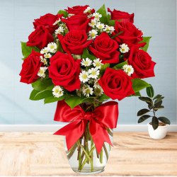Blooming Love Bouquet of Dutch Red Roses to Muvattupuzha