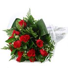 Extravagant Red Roses Bunch of Unforgettable Love