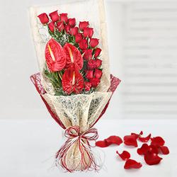 Exotic Bouquet of Red Roses n Anthurium to Marmagao