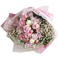Brilliant White N Pink Roses Bookey with Filler Flowers 
