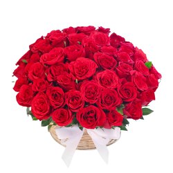Fantastic Arrangement of Red Roses in a Basket
