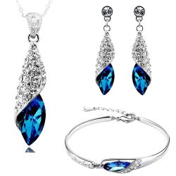 The Gift of love - Crystal Jewellery Set to Alwaye