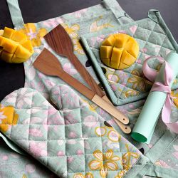 Fancy Printed Apron N Oven Mitten Holder with Wooden Cooking Spoon to Rajamundri