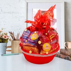 Wonderful Gift Basket to Sivaganga