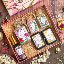 Special Myra Veda Skin N Beauty Care Gift Hamper to India