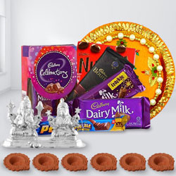 Marvelous Chocolates N Assortments Gift Hamper to Diwali-gifts-to-world-wide.asp