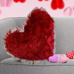 Valentine Special Red Heart Gift to Chittaurgarh