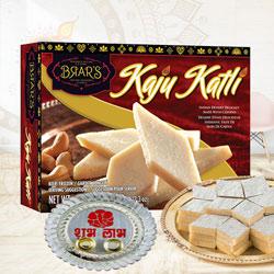 Marvelous Kaju Katli Combo Gift<br> to Usa-diwali-sweets.asp