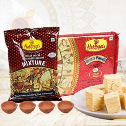 Exquisite Assortments Gift Combo<br> to Usa-diwali-sweets.asp