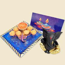 Stunning Gift of Moulded Ganesha Idol N Ganesha Candle to Diwali-usa.asp