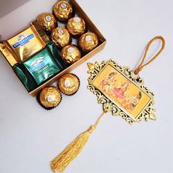 Classy Chocolate Gift Pack with Metallic Hanging to Diwali-usa.asp