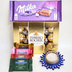 Festive Chocolate Hamper with Candle to Stateusa_di.asp