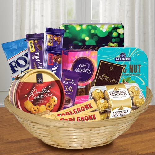 Tasty Chocolates Hamper for Brothers to Sivaganga