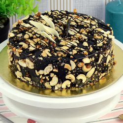 Enjoyable Chocolate Fruit N Nut Cake to Uthagamandalam