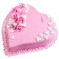 Lip-Smacking Heart-Shaped Strawberry Cake to India