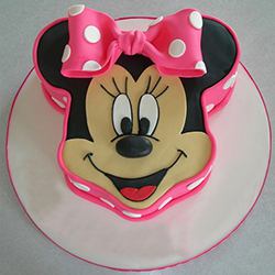 Oven Fresh Minnie Mouse Shape Cake for Birthday