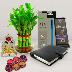 Eco Friendly Diwali Gift Combo to Diwali-gifts-to-world-wide.asp