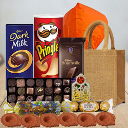 Exclusive Diwali Gift for Family to World-wide-diwali-hamper.asp