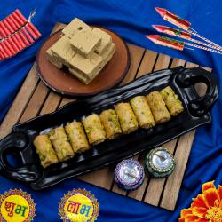 Amazing Diwali Mithai Combo of Roll Baklawa n Kaju Bite