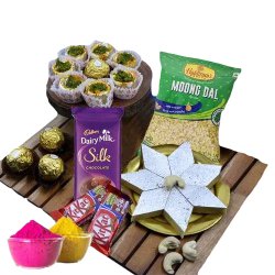 Remarkable Holi Gifts Combo of Haldiram Sweets n Chocolates, Free Gulal