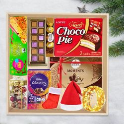 Scrumptious Christmas Special Cake n Chocolates Hamper to India
