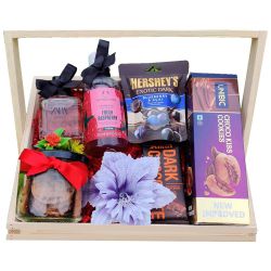 Awesome Gourmet N Bathing Gift Basket Combo for Women