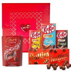 Delightful Chocolaty Valentines Day Gift Set to India