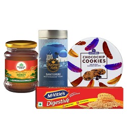 Amazing Tea with Cookies N Treats Gift Box