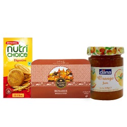 Cutting Masala Chai with Nutri Choice Biscuit N Jam