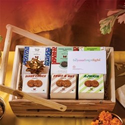 Soothing Tea N Cookies Utsah Gift Hamper to Nipani